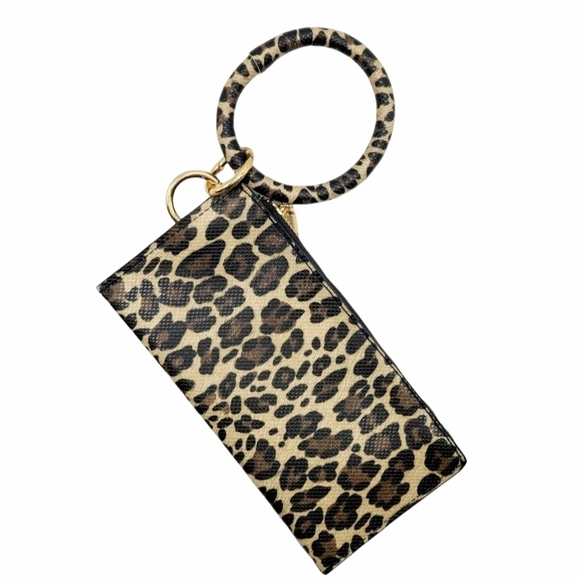 Animal Print Key Ring Bangle Wristlet - Picture 4 of 8